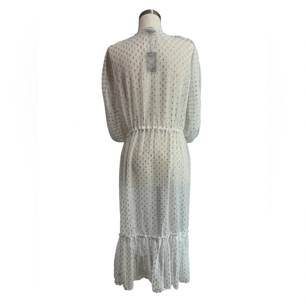 Vince Camuto White Sheer Metallic Cover Up NWT One Size - Picture 3 of 6